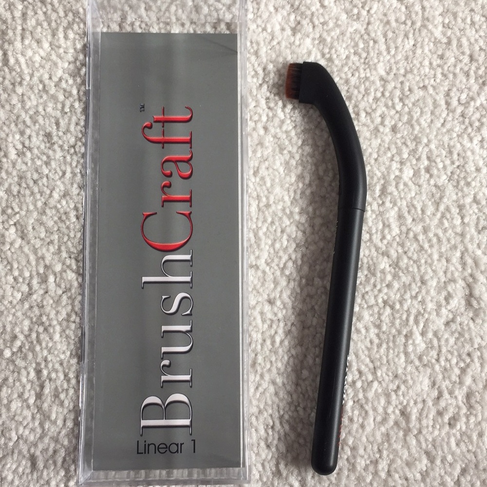 Make up brush NWOT
